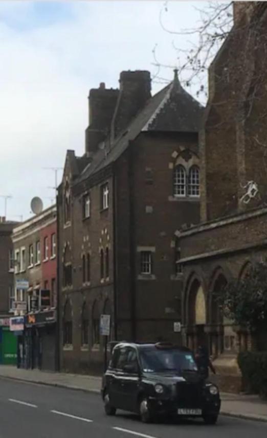 Period Apartment On South Bank Londen Buitenkant foto